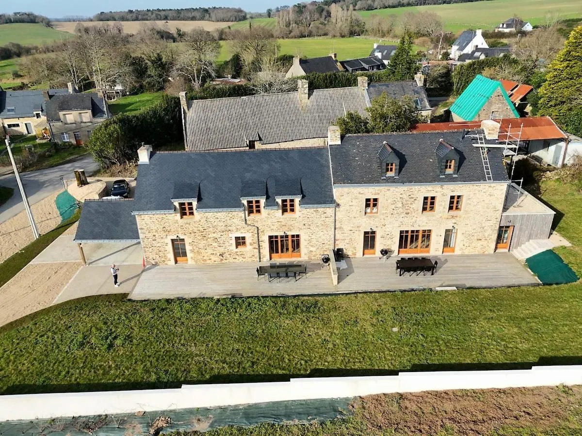 2 Gites A La Campagne, Proche Mer, 18 Personnes Landévant Fransa