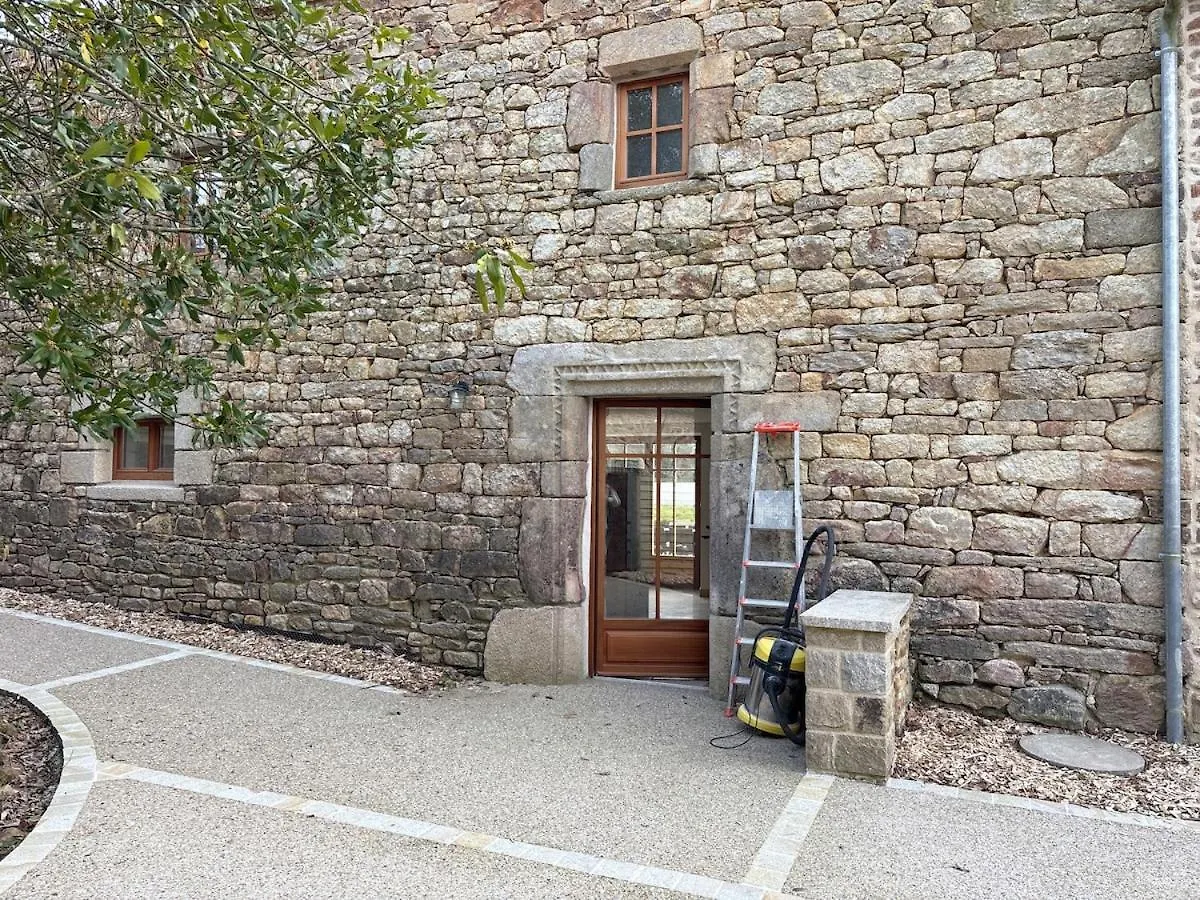 2 Gites A La Campagne, Proche Mer, 18 Personnes Landévant Tatil Evi